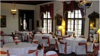 Grosse Pointe War Memorial a Grosse Pointe Farms, MI