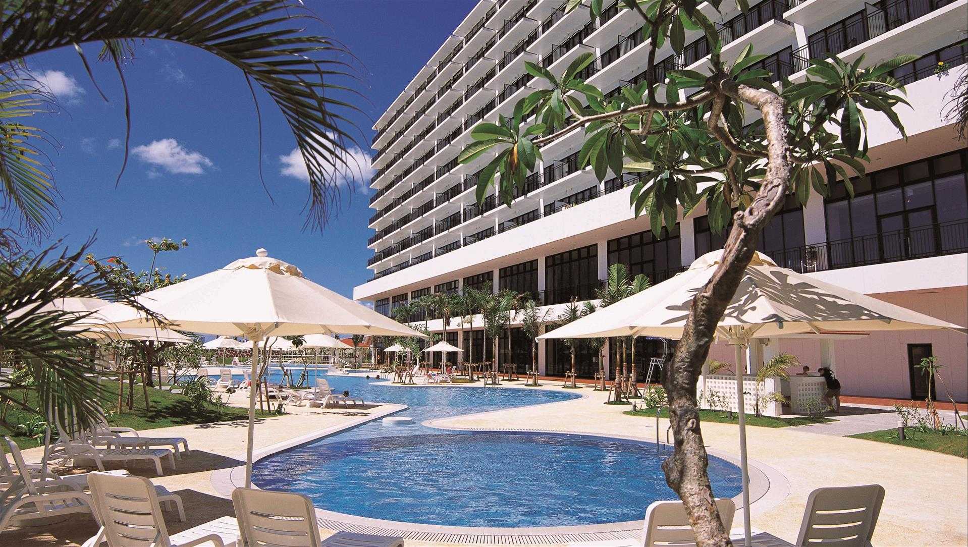 Southern Beach Hotel & Resort Okinawa в Itoman, JP