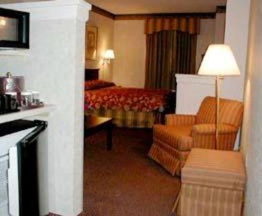 Comfort Suites Newark - Harrison в Newark, NJ