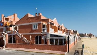 Lloyds Beach Club image