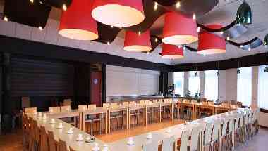 Watersporthostel Oer 't Hout em Grou, NL