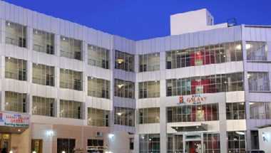 Hotel Galaxy Deluxe i Jalna, IN