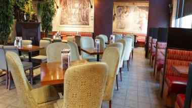 Symposium Cafe Burlington Restaurant & Lounge em Burlington, ON