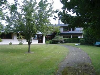 Hotel Restaurant Les Alizes в Saint-Brieuc, FR