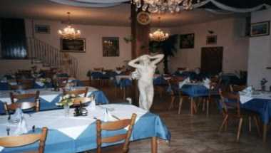 Hotel & Gasthof Zum Schwarzen Adler in Rothenburg Ob Der Tauber, DE