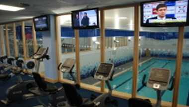 Western Leisure Centre a Cardiff, GB3