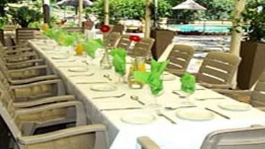 Petra Mountain Retreat & Conference Centre в White River, ZA