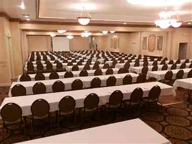 Best Western Plus Milwaukee Airport Hotel & Conference Center em Milwaukee, WI