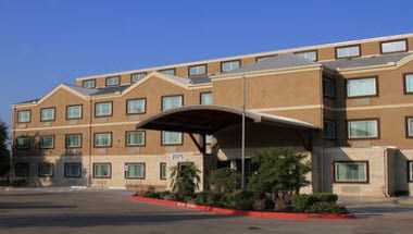 Best Western Plus Arlington North Hotel & Suites a Grand Prairie, TX