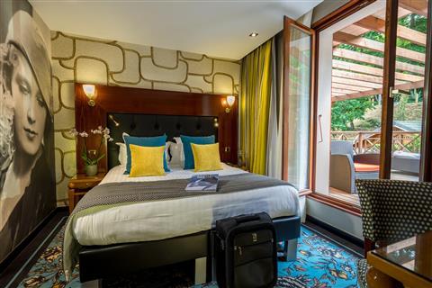 Les Tresoms - Lake And Spa Resort в Annecy, FR