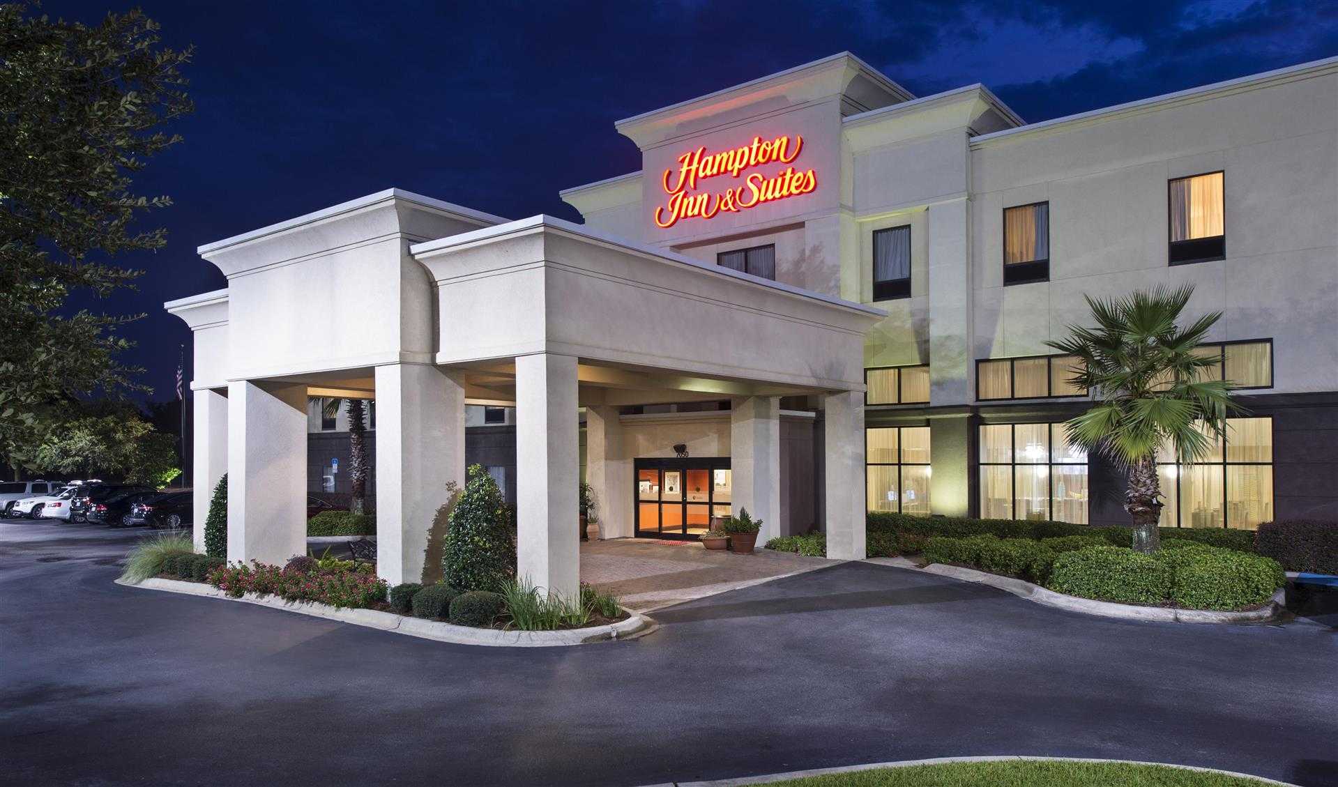 Hampton Inn & Suites Pensacola I-10 North at University Town Plaza a Pensacola, FL