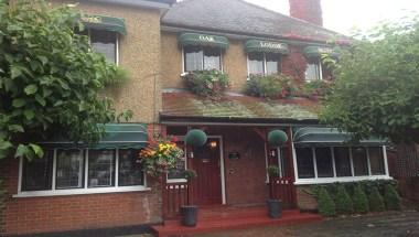 Oak Lodge Hotel image