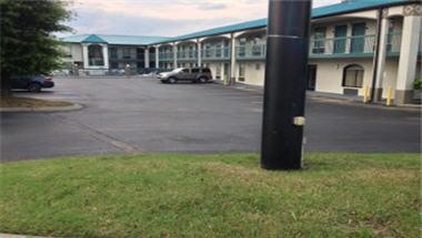 Baymont by Wyndham Gallatin image