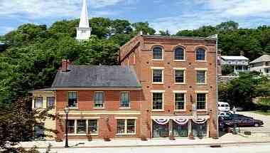 Galena Cellars Vineyard & Winery, Galena, IL