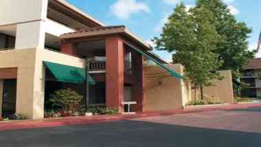 La Quinta Inn & Suites by Wyndham Thousand Oaks-Newbury Park a Thousand Oaks, CA