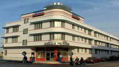 Sherbrooke All Suites Hotel in Miami Beach, FL