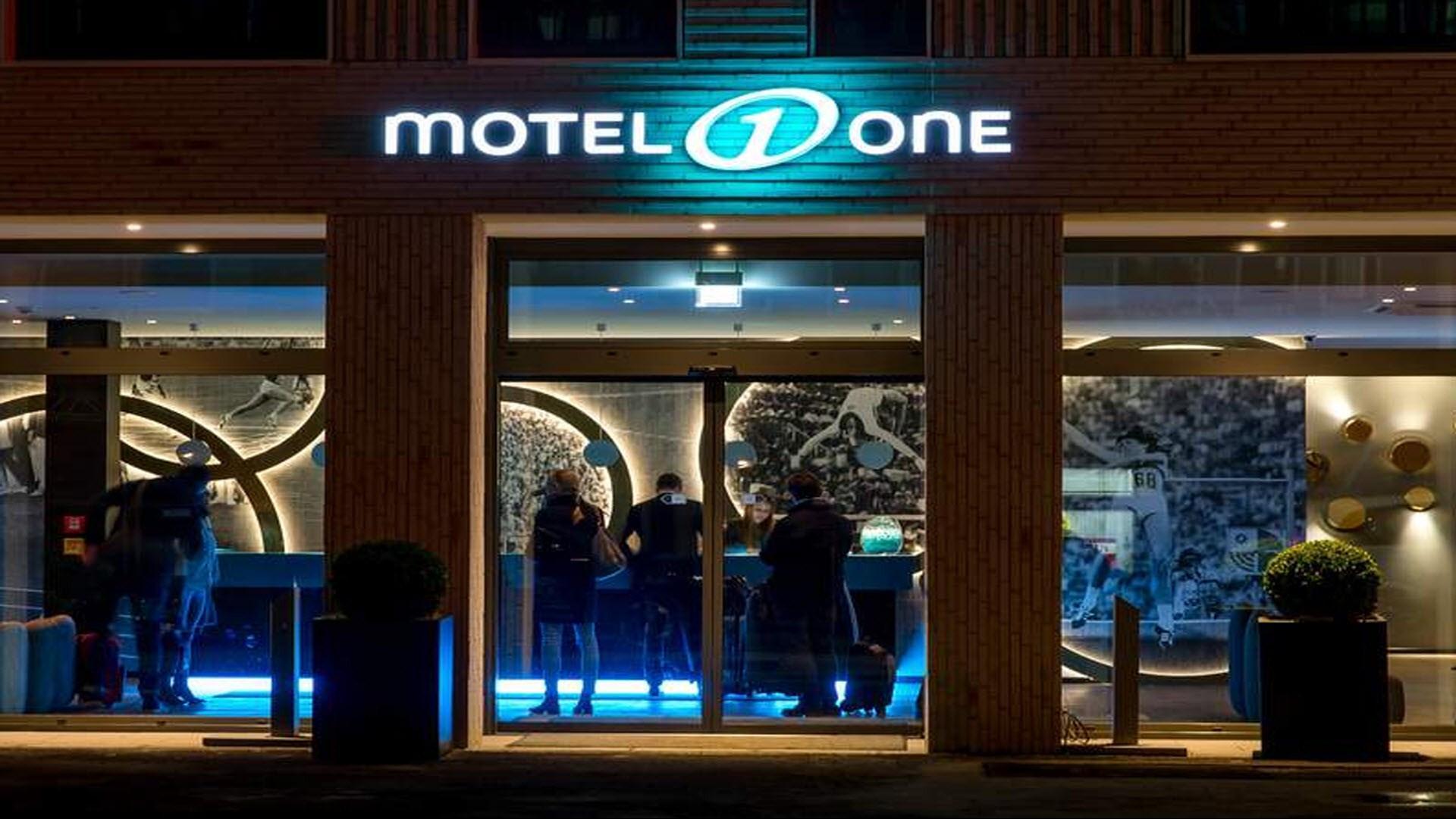 Motel One Munich Olympia-Gate image