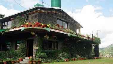 Cedar Lodge Ramgarh i Nainital, IN