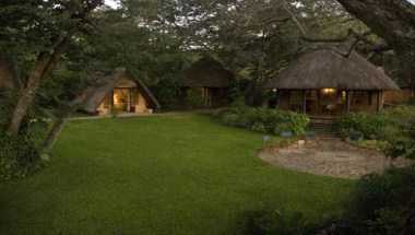 Old Ursula Camp в Victoria Falls, ZW