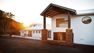 Anchors Boutique Lodge в Athlone Park, ZA