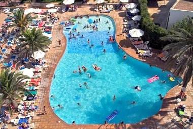 Hotel Caribe en Santa Eulalia del Río, ES