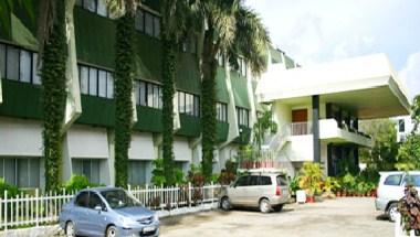 Hotel Parisutham image