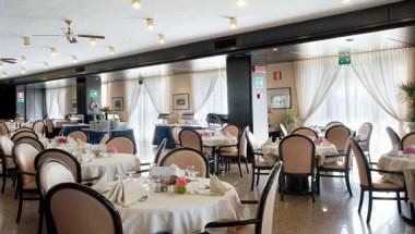 Hotel Drago a Brenzone, IT