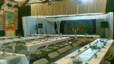 The Assembly Rooms Of Glastonbury Ltd в Glastonbury, GB1