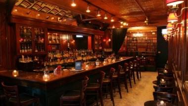 Bar And Books - Hudson image