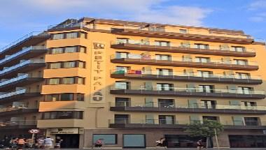 Hotel Petit Palau image