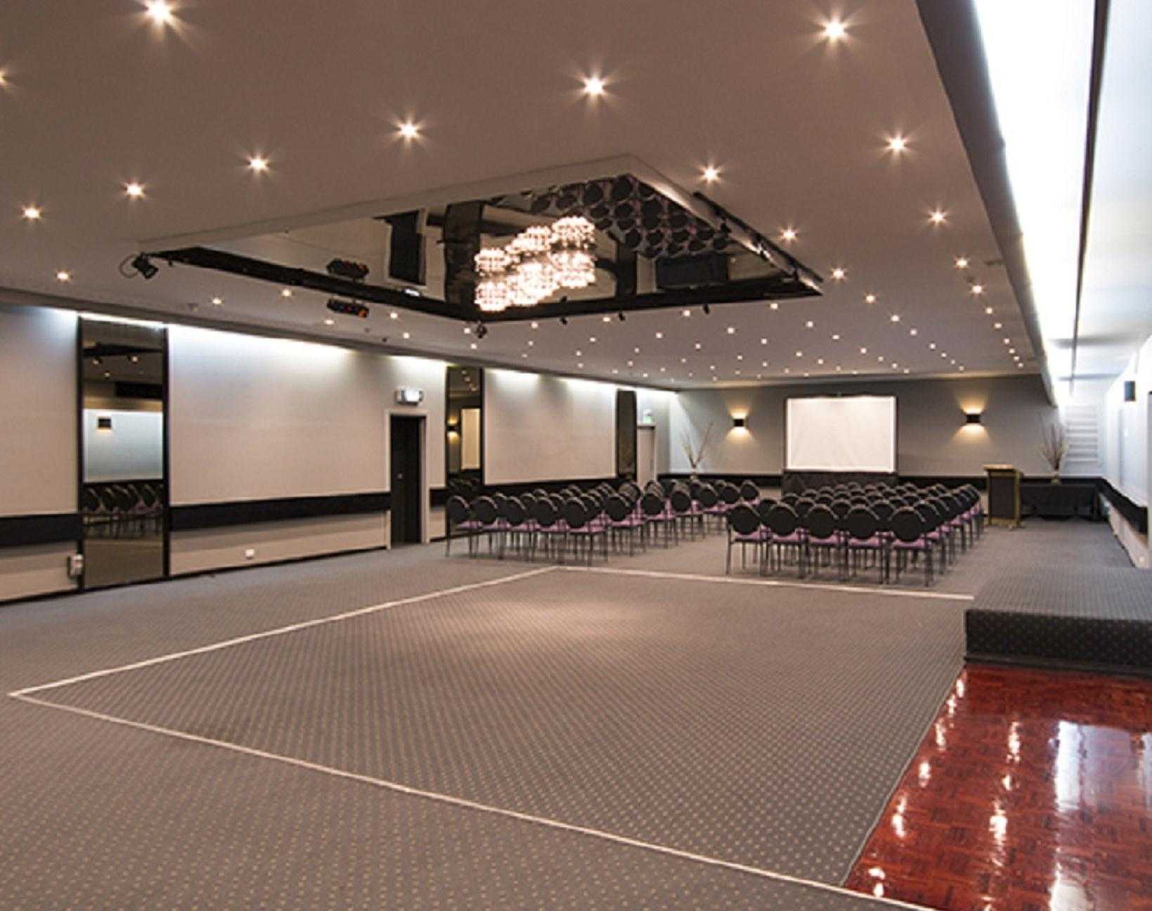 Crest on Barkly in Melbourne, AU