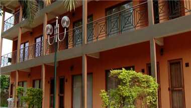 Elais Kinshasa à Kinshasa, CD