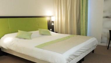 THE ORIGINALS CITY HOTEL LA VERRIAIRE, LA VERRIE in La Verrie, FR