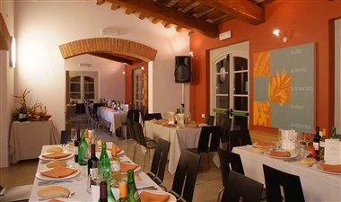 รูปสถานที่จัดงาน