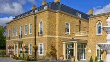 Orsett Hall Hotel в Grays, GB1