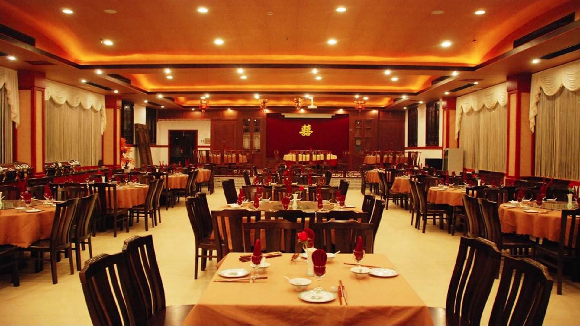 รูปสถานที่จัดงาน