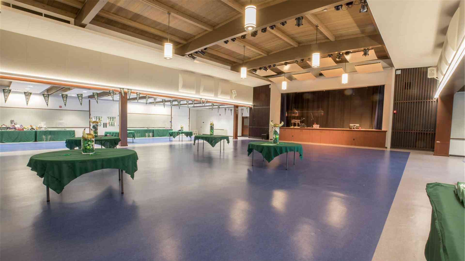 Harmony Hall & Courtyard a Palo Alto, CA