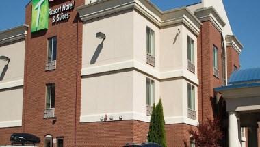 Triple Play Resort Hotel & Suites image