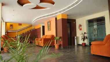 Hotel Valley Plaza in Dehradun, IN