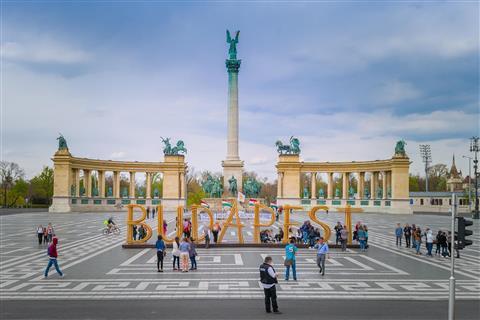 Heroes' Square