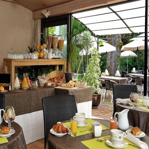 รูปสถานที่จัดงาน