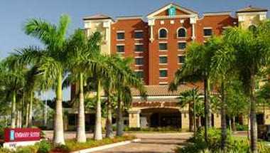 Embassy Suites by Hilton Fort Myers Estero i Estero, FL