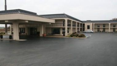 Baymont by Wyndham Clarksville Northeast image