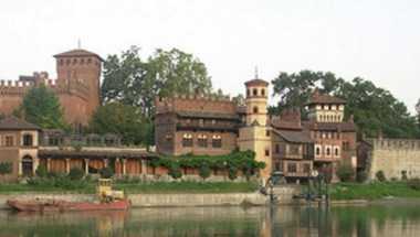 Aba Hotel i Moncalieri, IT