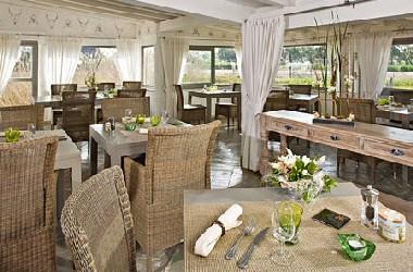 Hotel Les Arnelles in Saintes-Maries-de-la-Mer, FR