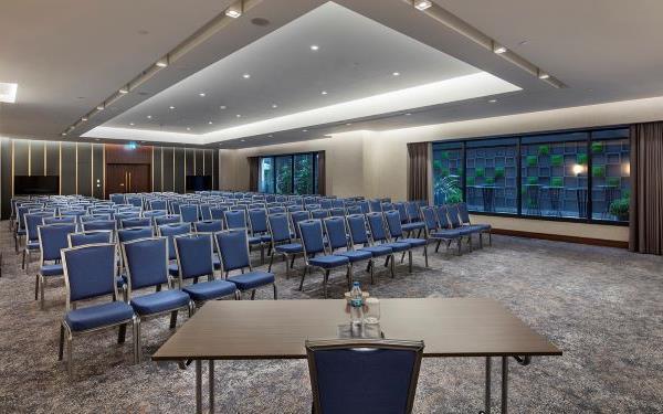 Weekend DDR Package resmi