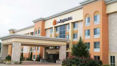 La Quinta Inn & Suites by Wyndham Effingham в Effingham, IL