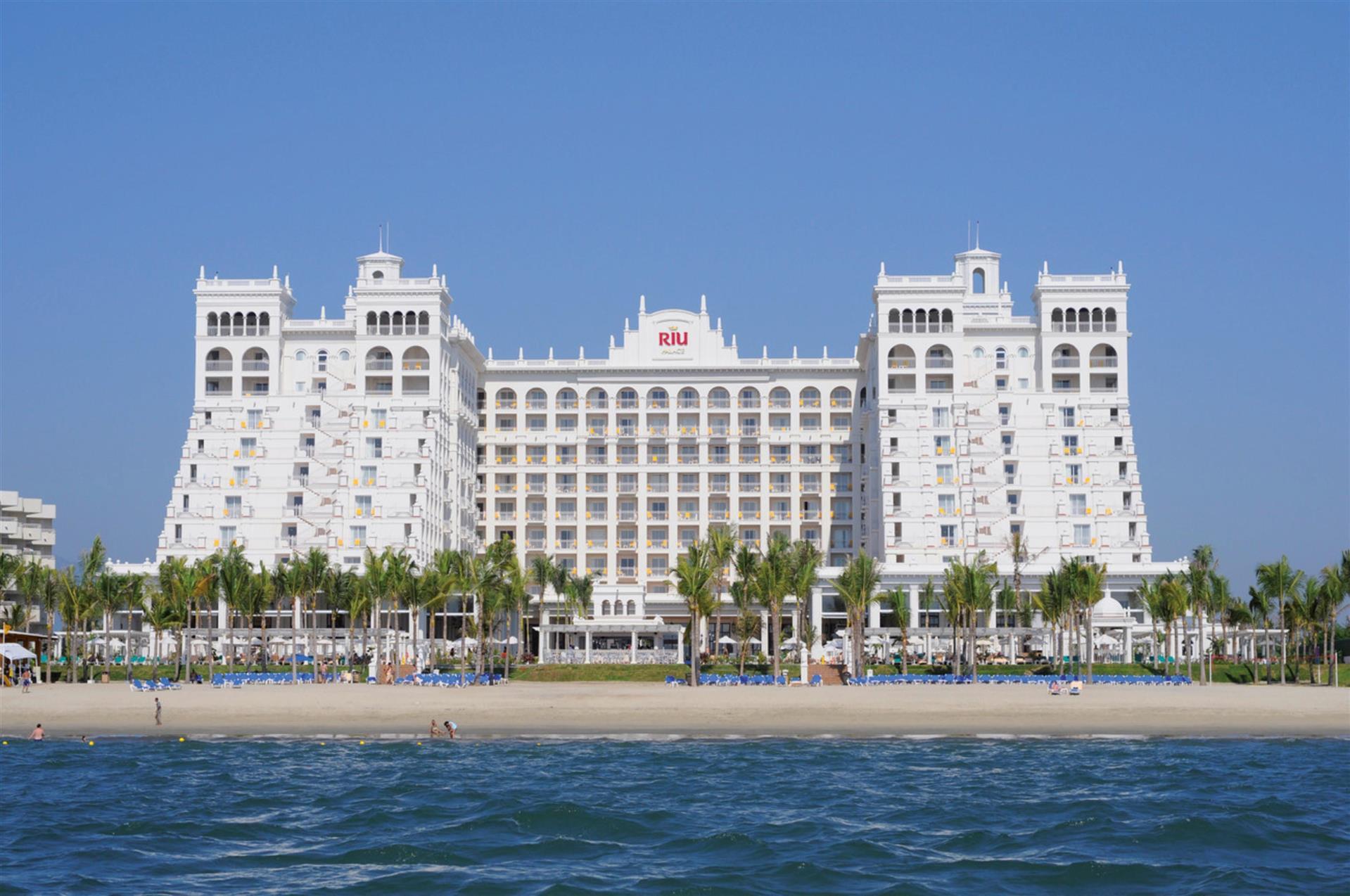 Hotel Riu Palace Pacifico (Adults Only) image