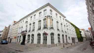 Hotel 'T Sandt Antwerpen a Antwerp, BE