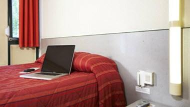 Premiere Classe Saint Quentin En Yvelines - Elancourt in Versailles, FR